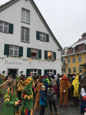 zur Galerie